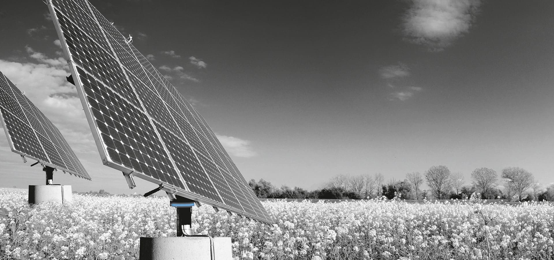 Wälzlager als Lagerelemente. Drehverbindung zum Schwenken des Solarsegels.